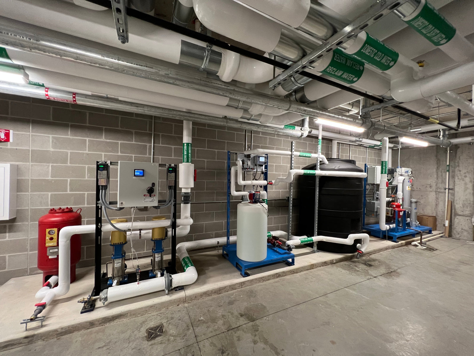 Optimizing Commercial Buildings with Rainwater Harvesting