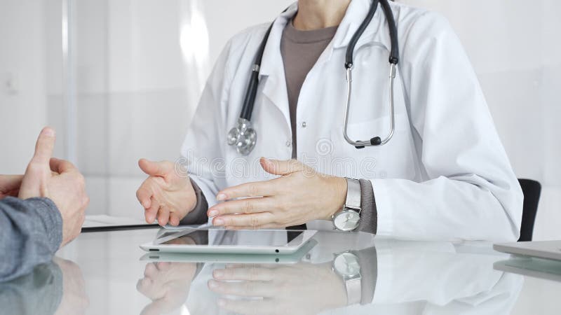 2,584 Doctor Showing Medical Report Stock Photos - Free & Royalty-Free Stock  Photos from Dreamstime